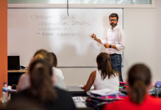 Academia Oposicións Santiago de Compostela